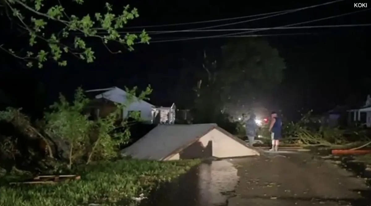 100 mil under severe storm threats after tornado kills one in Oklahoma