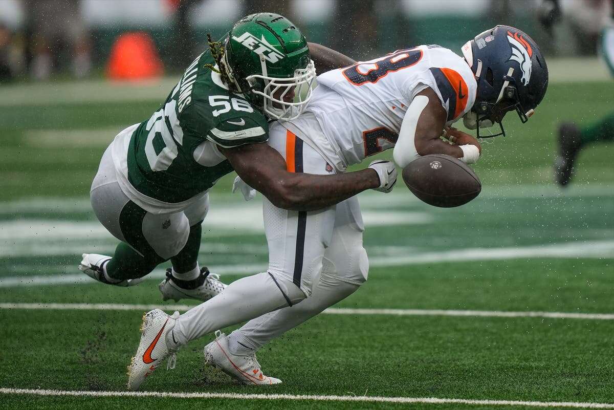 NFL star Tyler Badie collapses on sideline after huge tackle