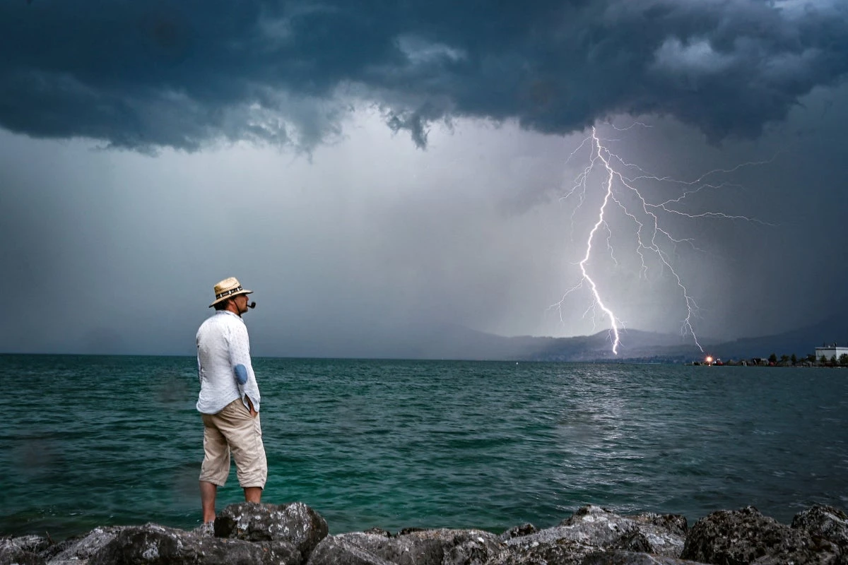 Scientists say they’ve solved the mystery of how clouds make lightning