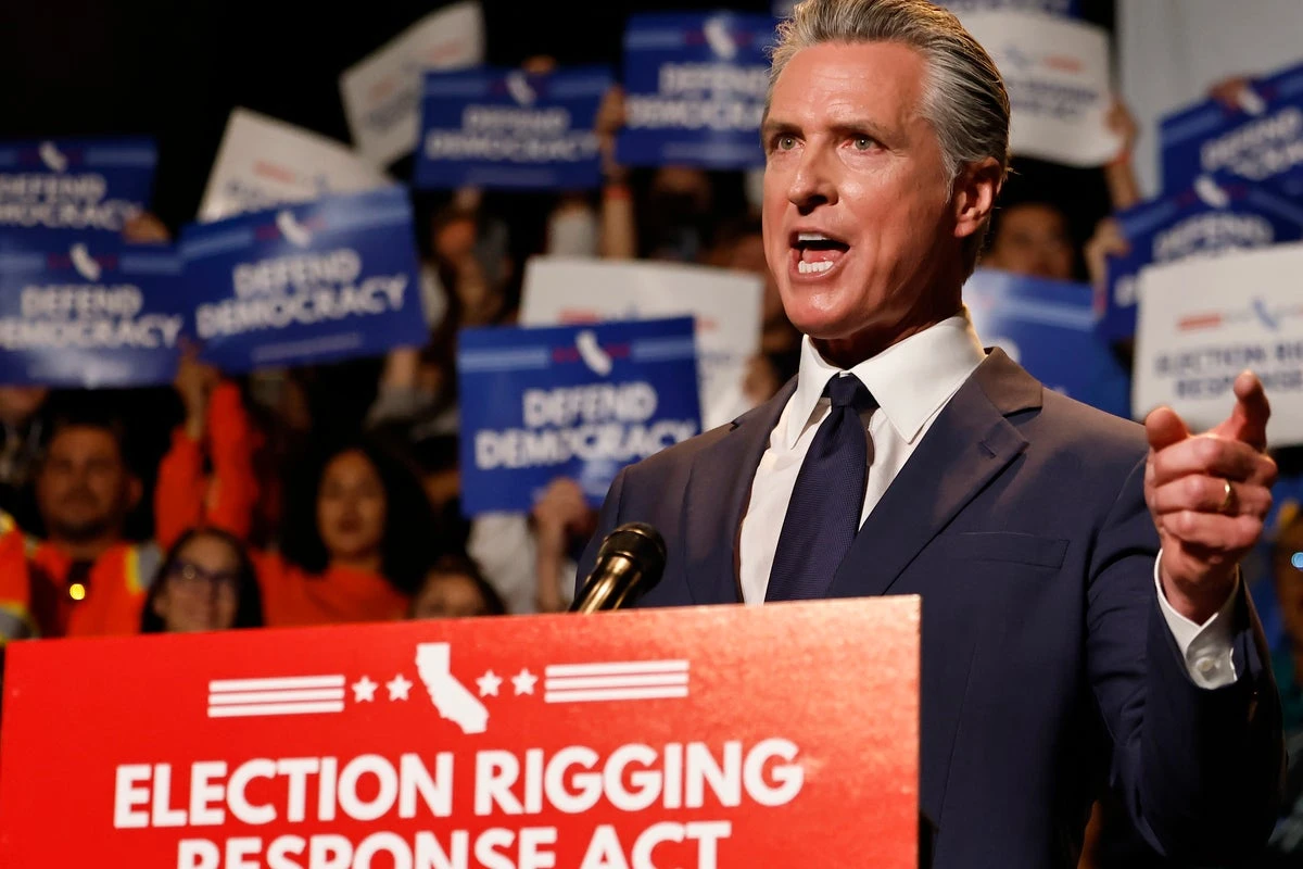 As Newsom bashed Trump in LA venue Border Patrol made arrest outside