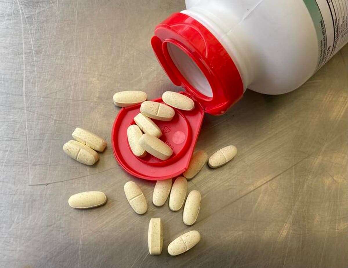 Popping multivitamins may not help you live longer, scientists say