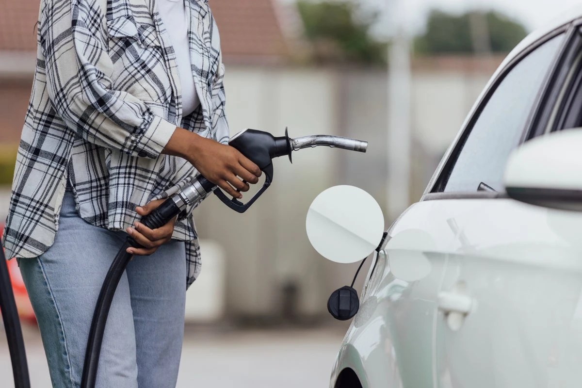 Gen Z running out of fuel because they’re scared to fill cars up