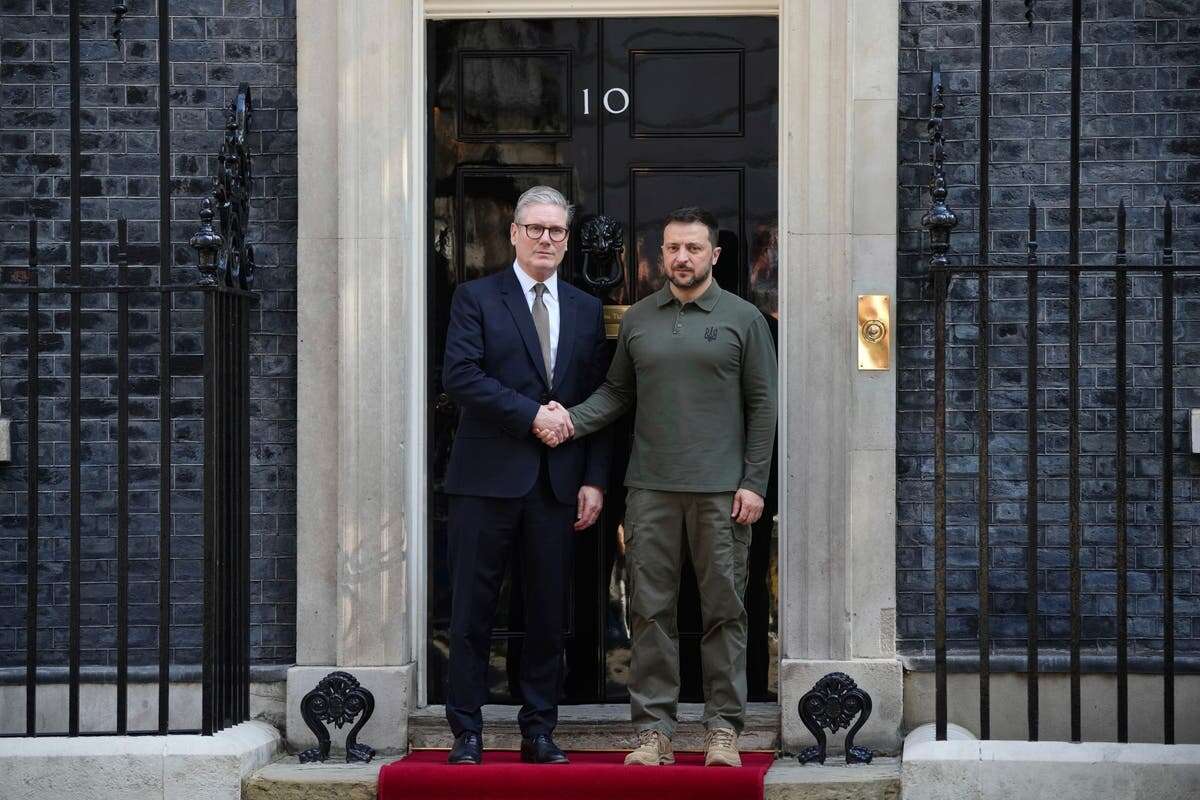 UK's Starmer arrives in Kyiv for security talks with Zelenskyy days before Trump is sworn in