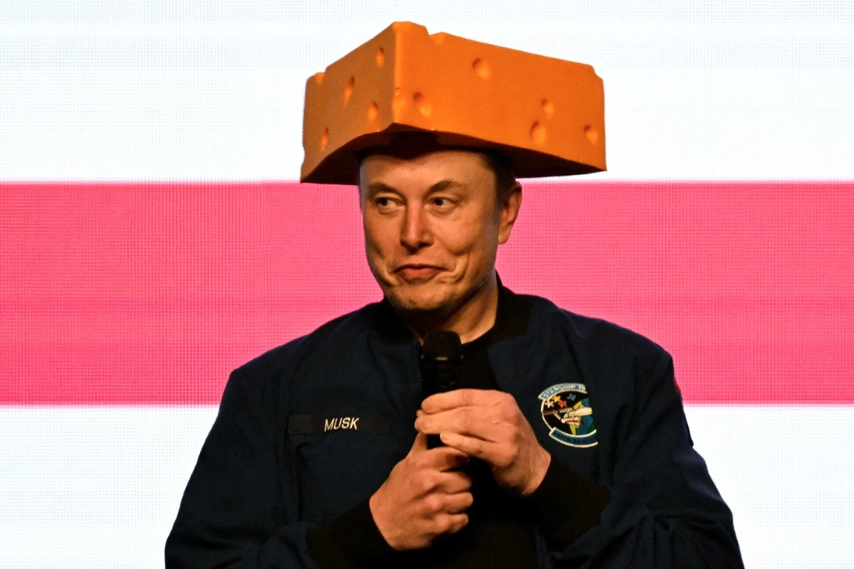 Musk faces suit from voters who signed petition in $1m giveaway