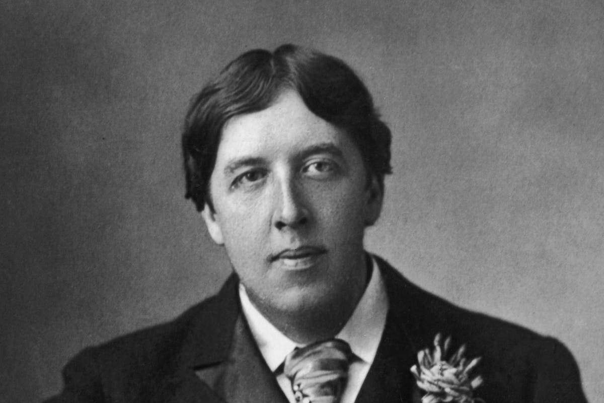 Oscar Wilde’s grandson condemns ‘hideous’ new statue of playwright