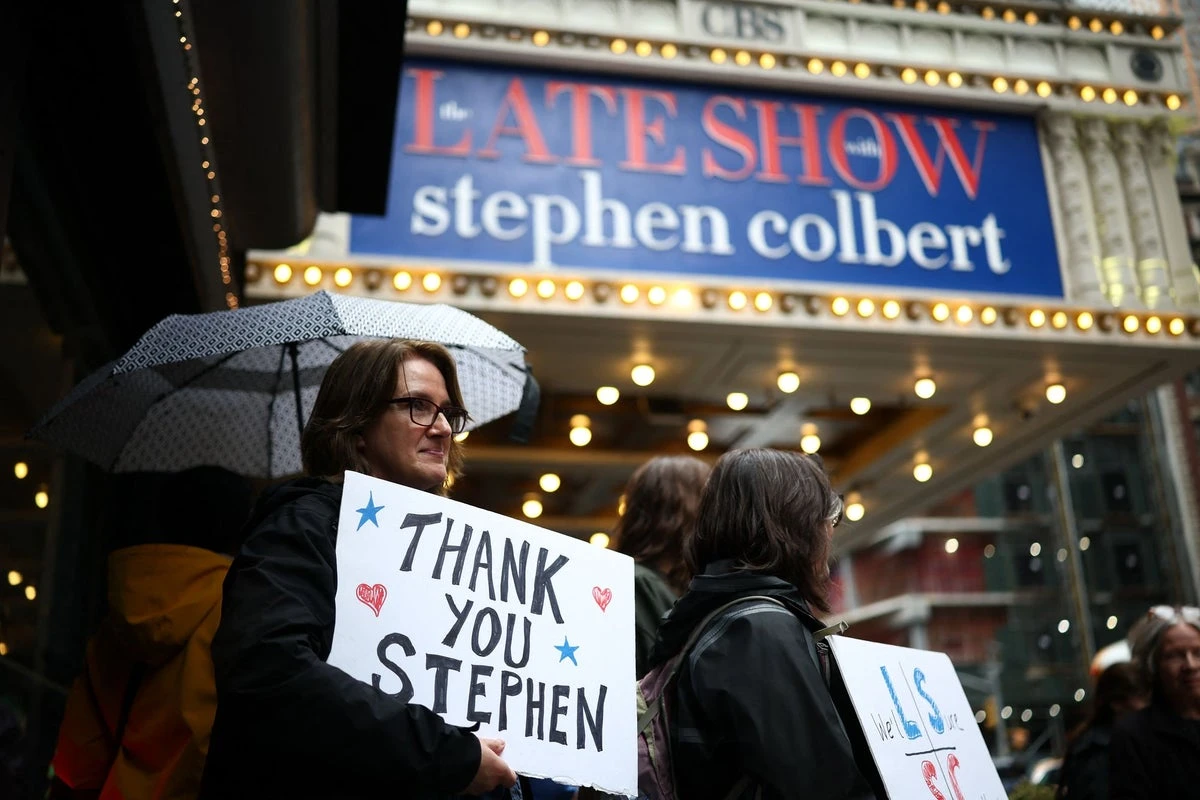 Colbert finale intentionally ignored on CBS after spoof: report