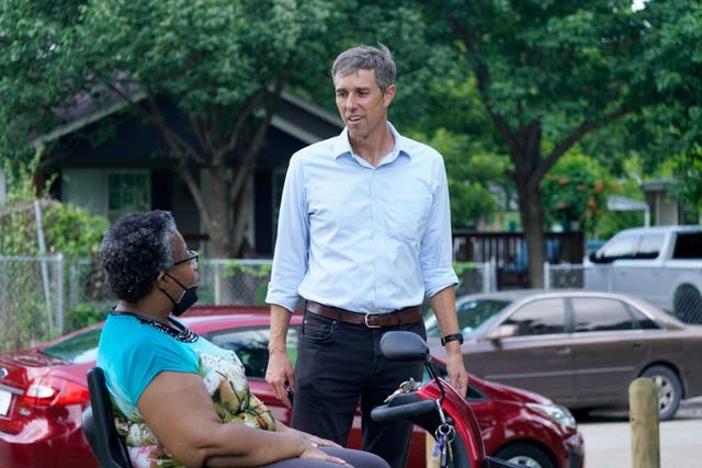 Voting debate roils Washington but leaves many voters cold