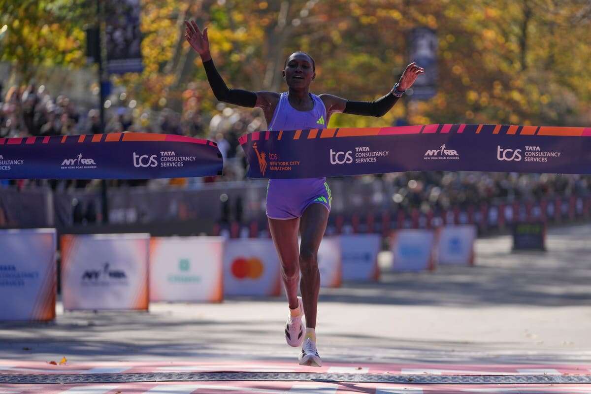 Kenyan and Dutch runners win New York City marathon