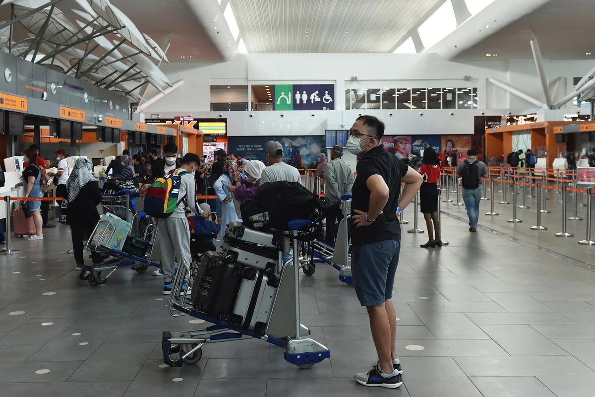 Malaysia records first Covid death of 2025