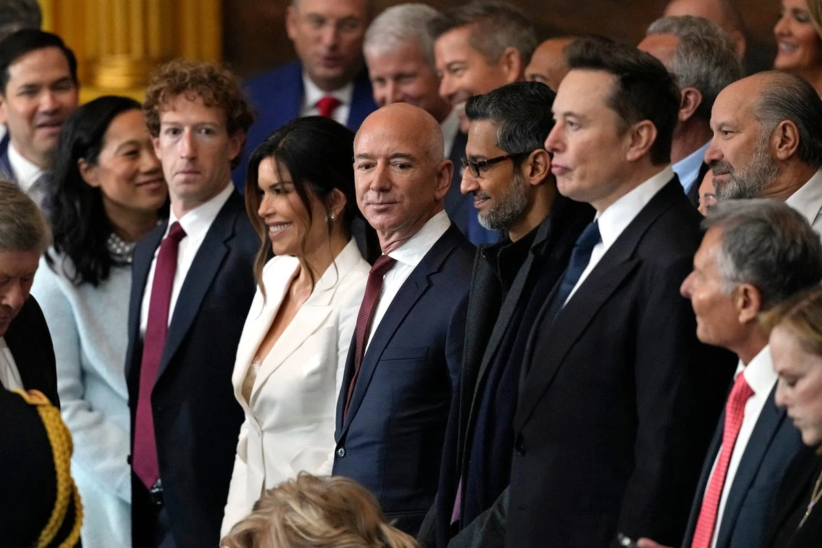 Beware Trump’s Tech Whisperers’ Gifts – They Could Blow Up in Our Face