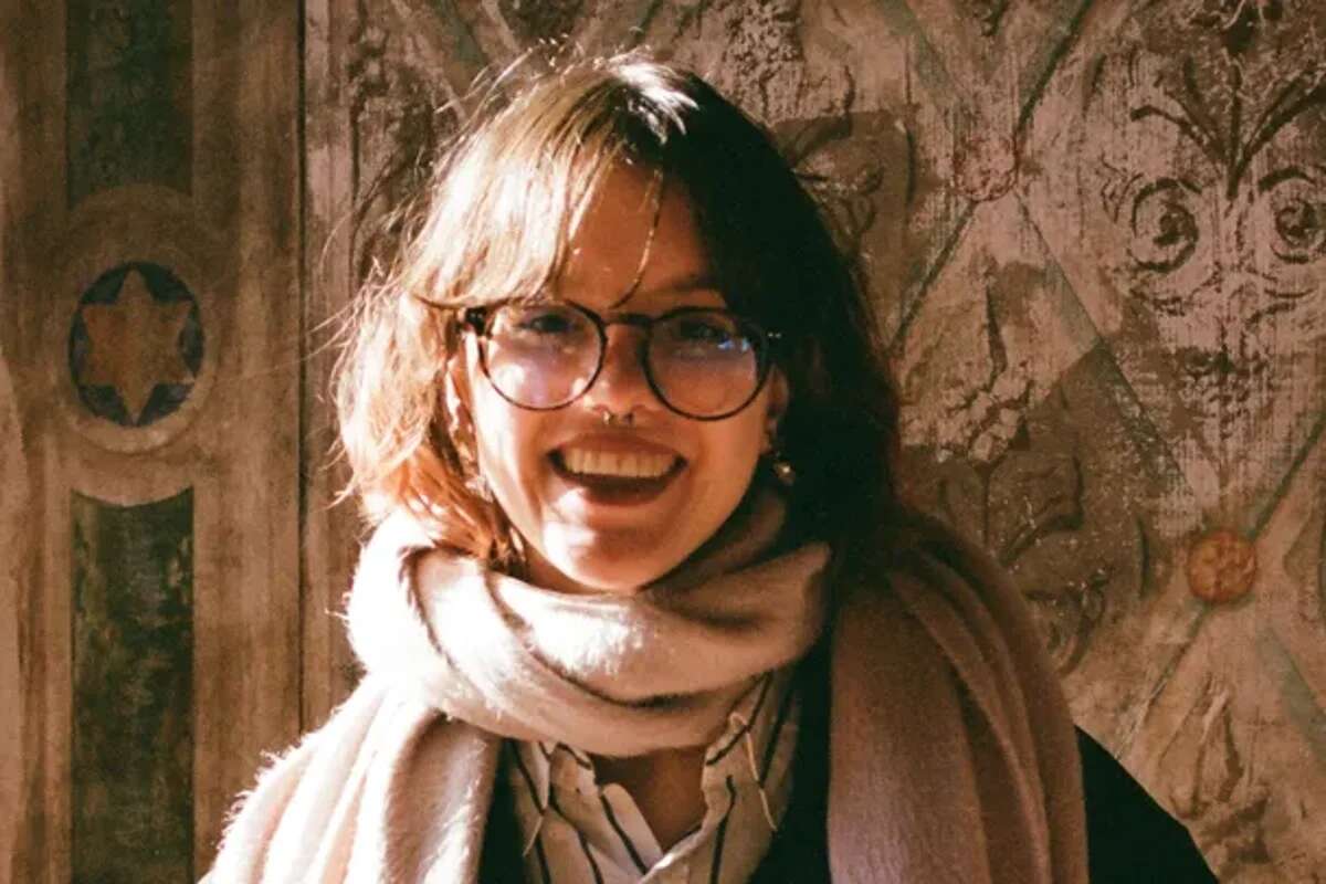 Anti-war campaigner facing six years prison in Russia if she returns