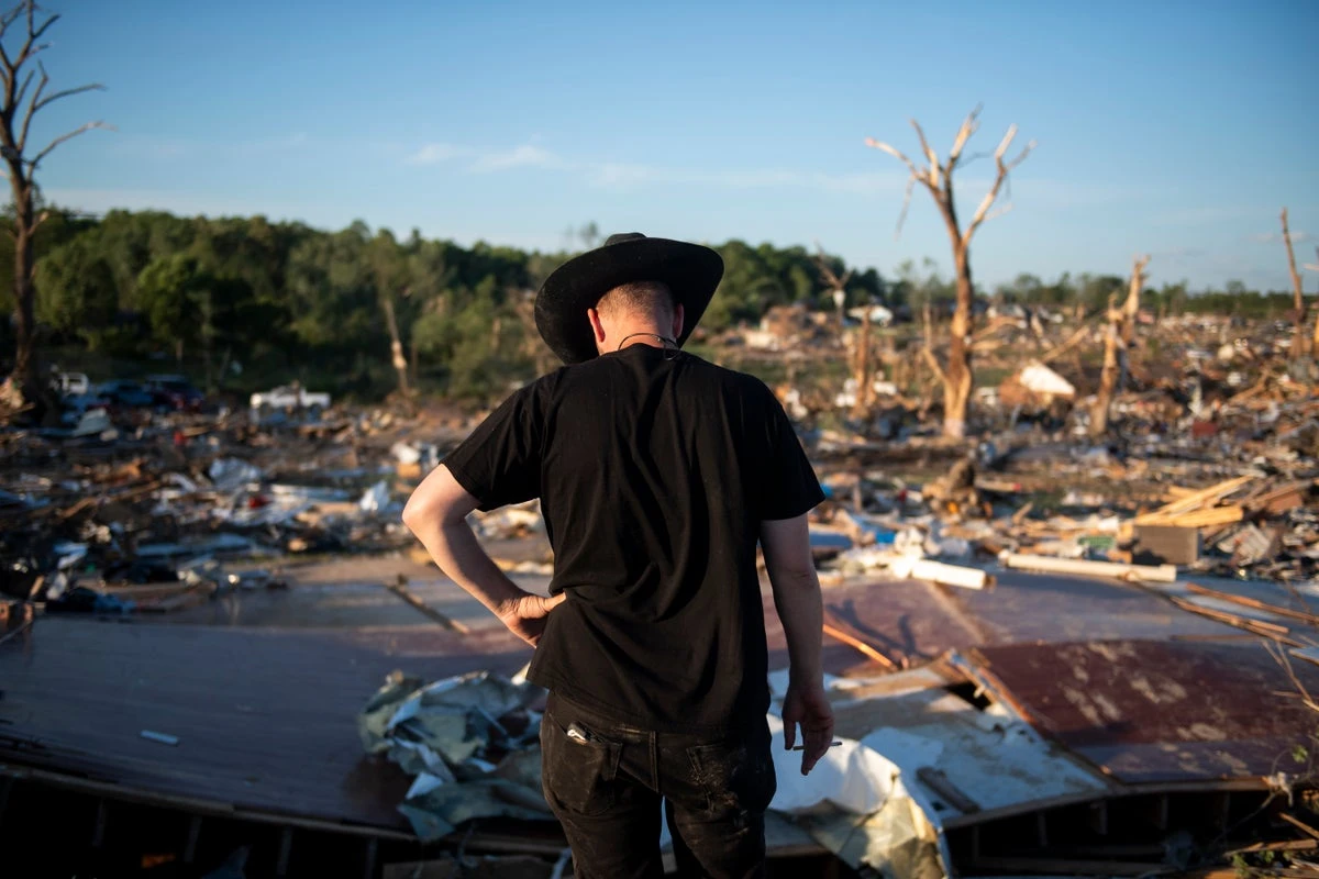 Cuts to NWS tested Kentucky office staffing ahead of tornadoes