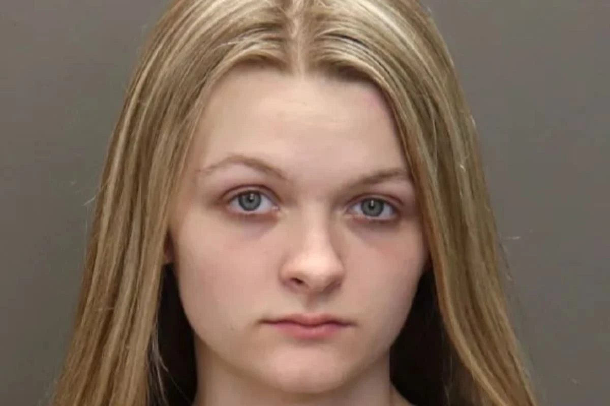 She who stabbed her ex-best friend in the neck has been sentenced
