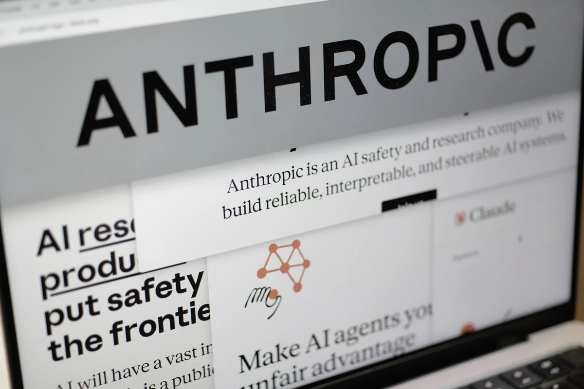 Appeals court judges appear to be divided over Pentagon's legal dispute with AI company Anthropic
