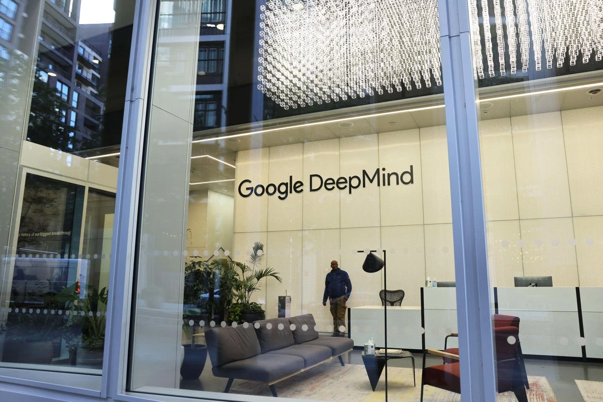 Google agrees to talks with UK DeepMind staff over calls to unionise