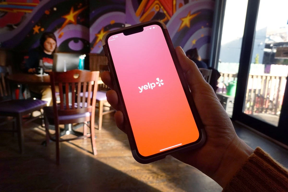 Yelp adds a new AI feature to help users sift through recommendations