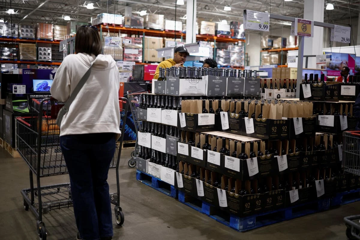 Costco set to end book sales at most of its stores next month