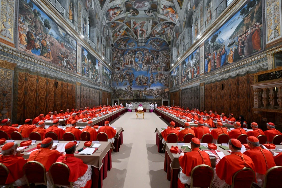 Conclave to elect new pope begins with prayer – and oaths of secrecy