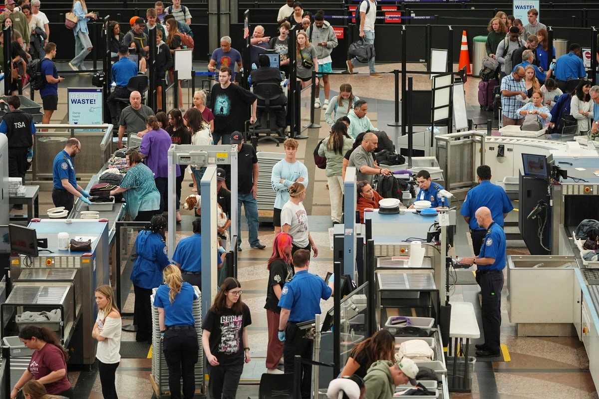 You can finally keep your shoes on at the airport, says TSA