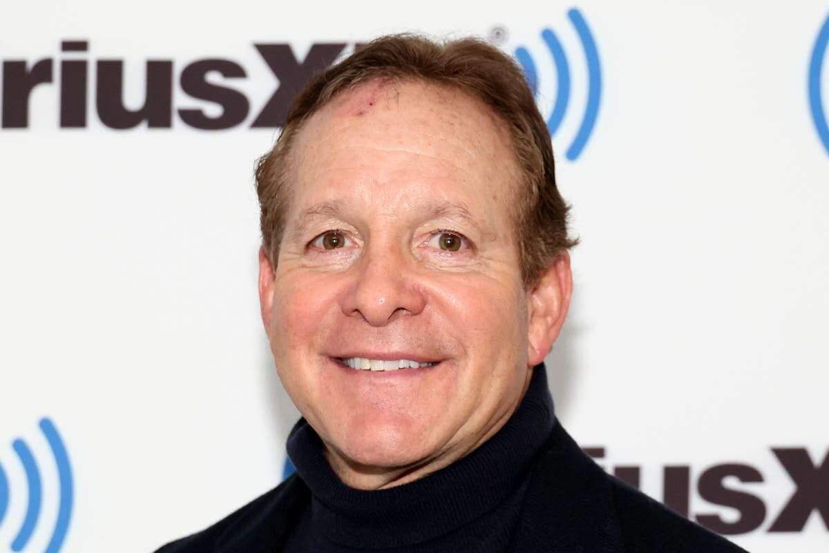 Steve Guttenberg aids fire crews battling Los Angeles blazes