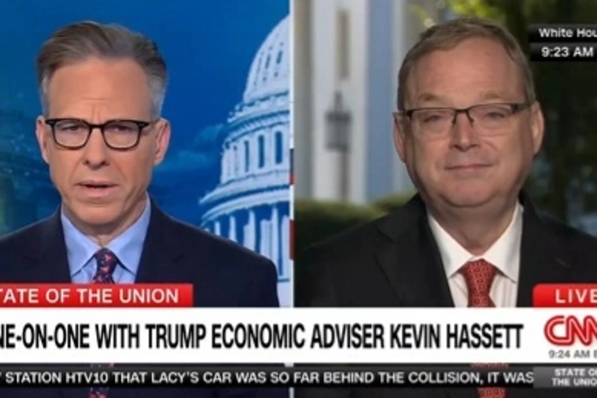 Trump adviser repeats threat of mass layoffs as shutdown talks stall