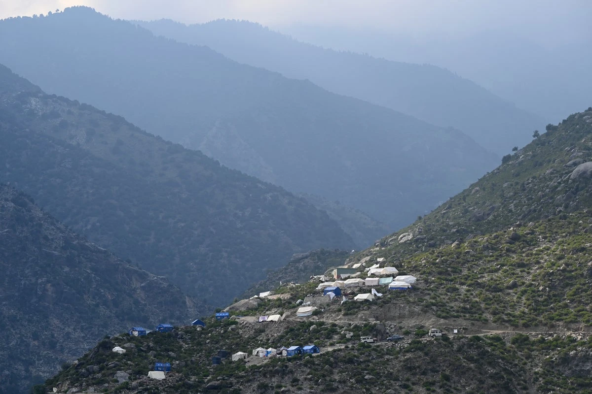 Afghanistan earthquake left 40,000 truckloads of debris in its wake