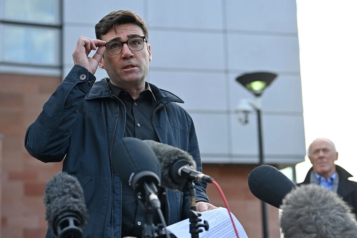 Britain needs ‘wholesale change’, Burnham says in challenge to Starmer