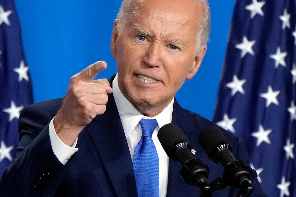 How would replacing Biden as the Democratic nominee actually work?
