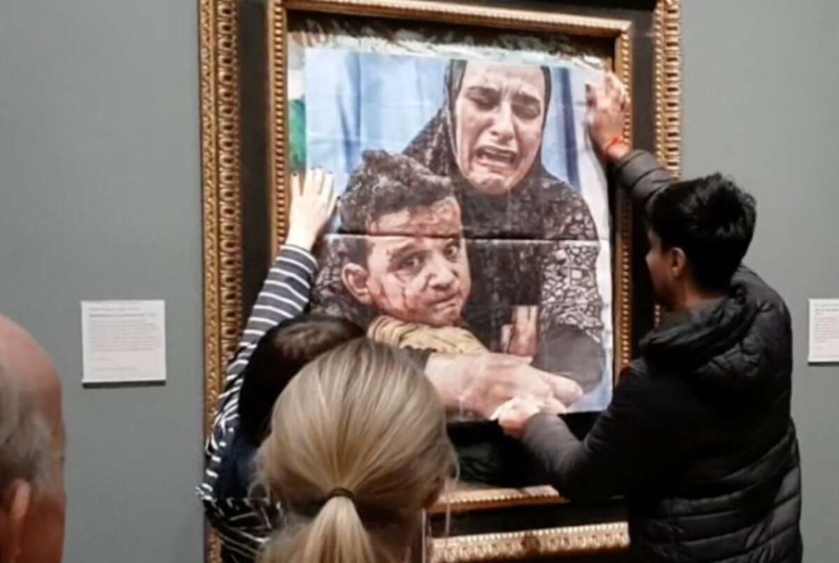 Picasso’s ‘Motherhood’ covered with picture of Gazan mother and child