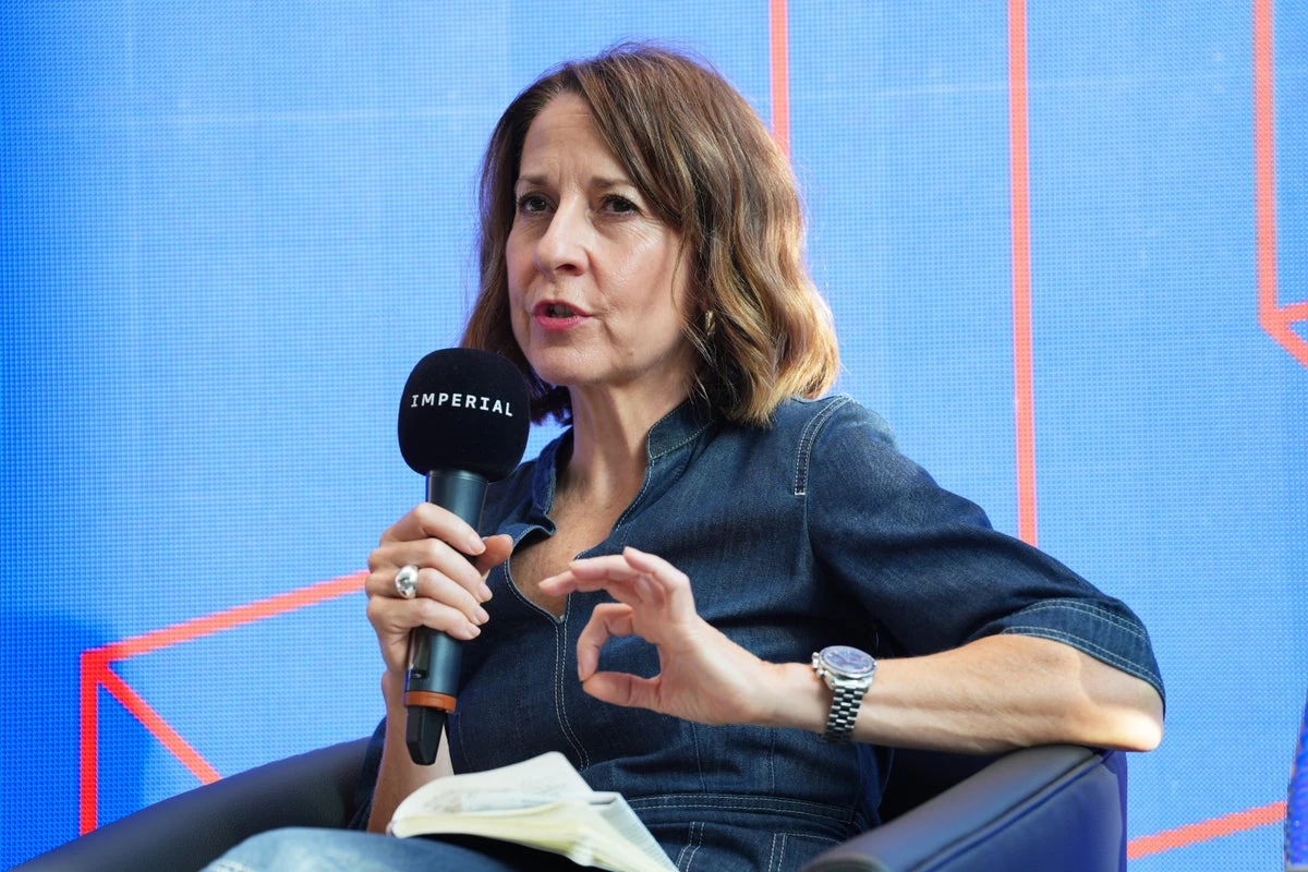 Labour takes aim at Reform on diversity with scheme for women in tech