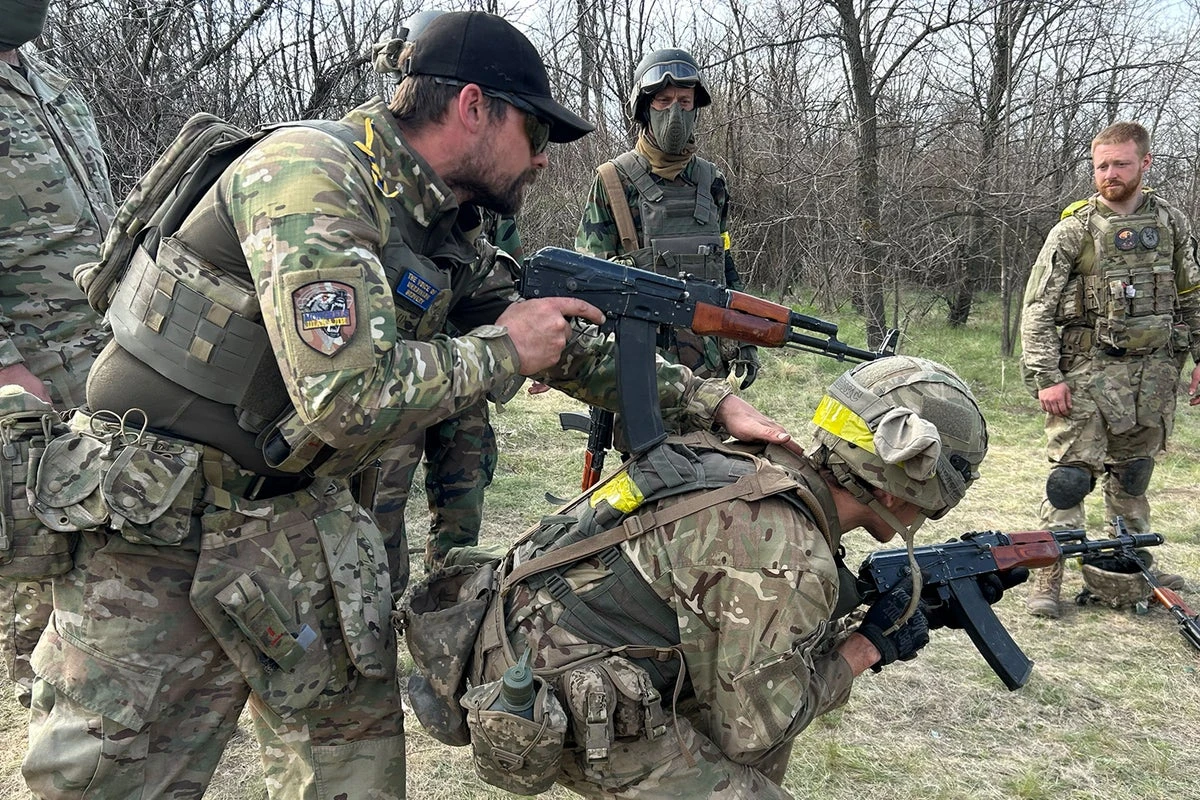Trained on Xbox, these Gen Z gamers are fighting for real in Ukraine