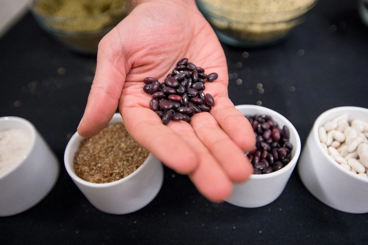 Vegan diet beats Mediterranean diet when it comes to weight loss