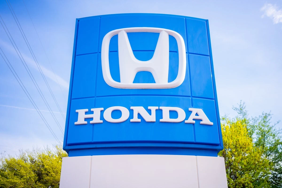 1.4 million Honda vehicles probed after reports of engine failures