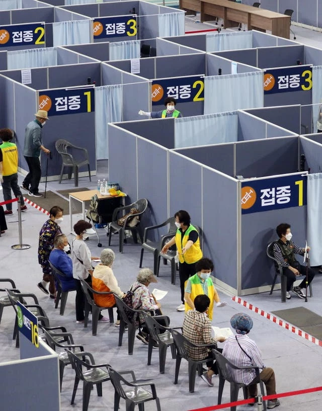 South Korean mayor almost falls for 30m dose ‘vaccine scam’