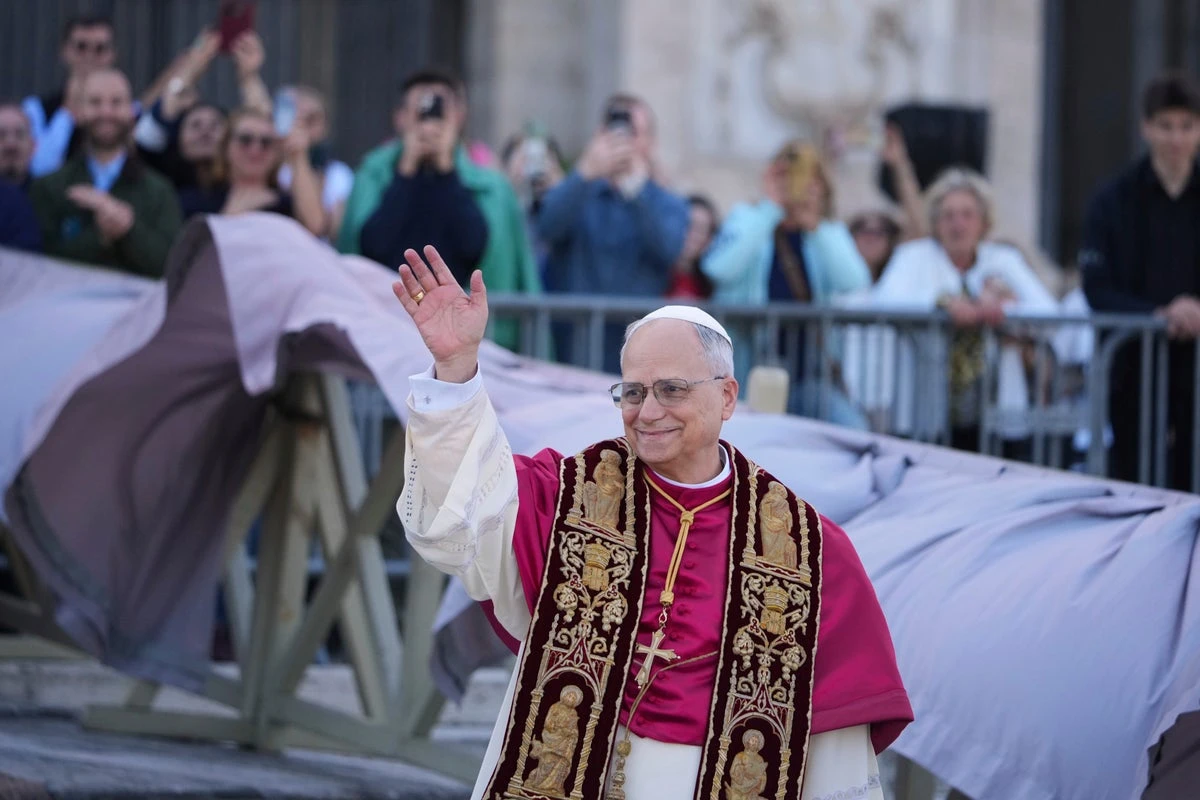 Pope Leo’s visit to summer palace prompts speculation over plans
