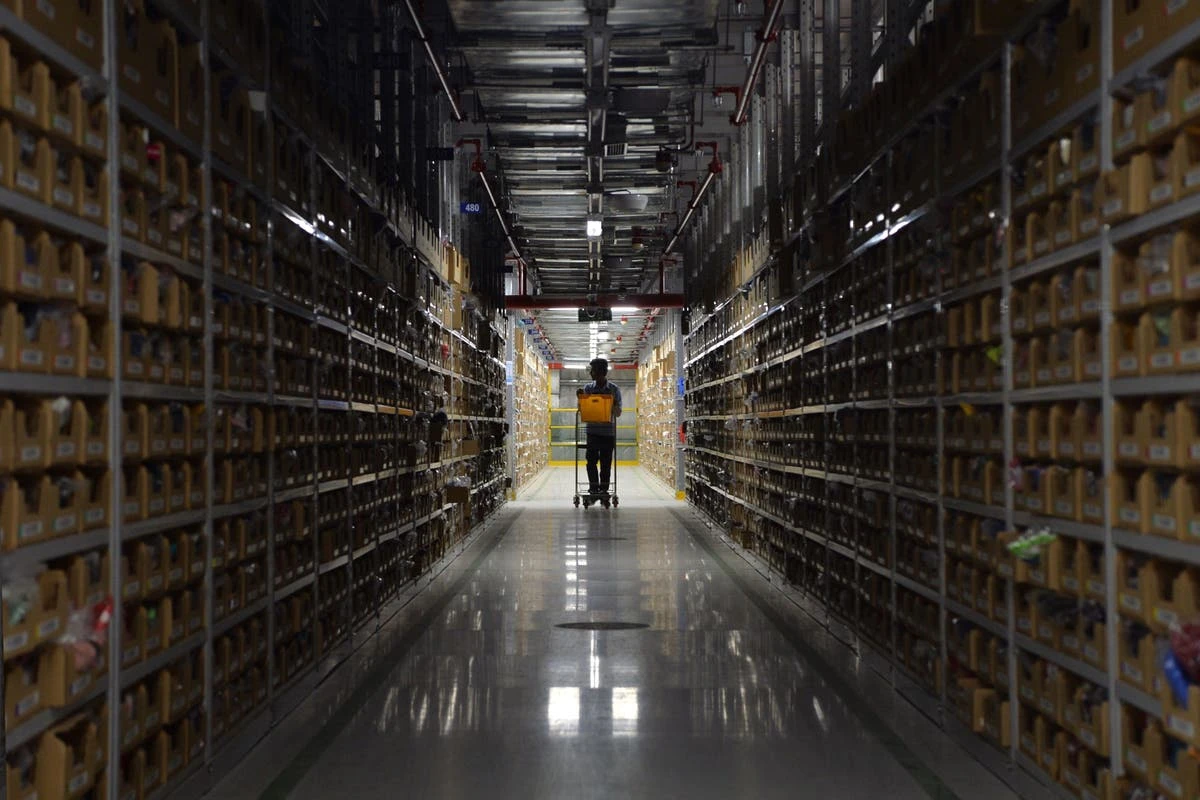 Amazon workers ‘made to pledge not to take breaks’ during 50C heatwave