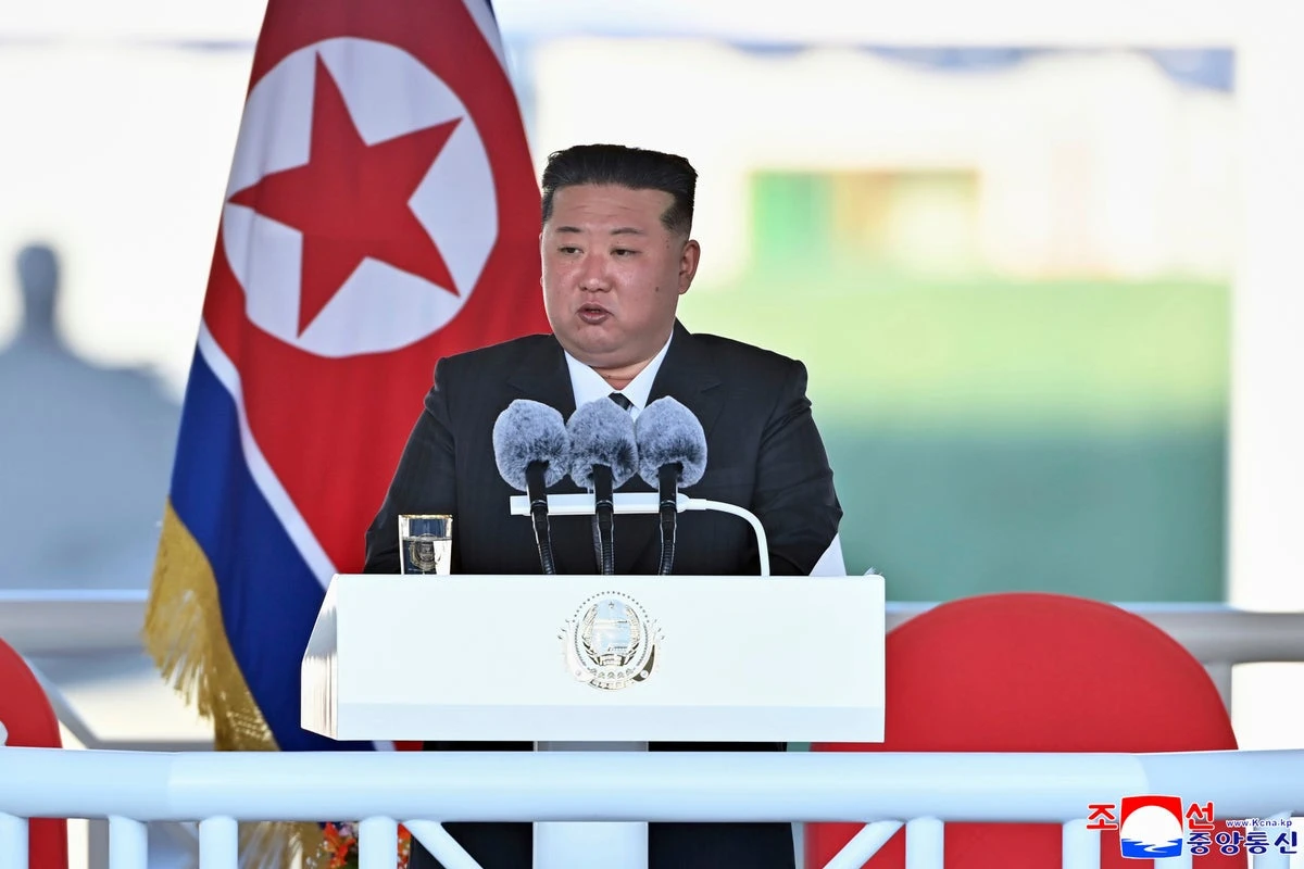 Kim Jong Un rages after North Korean warship is damaged during launch