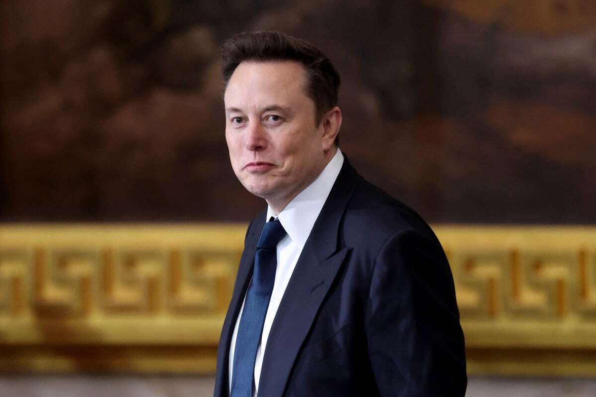 Musk assistant has moved into fed offices with wife and child: Worker