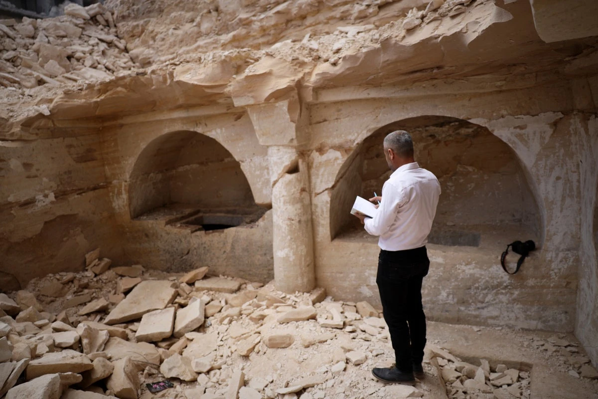 1,500-year-old Byzantine tomb discovered under Syrian war ruins