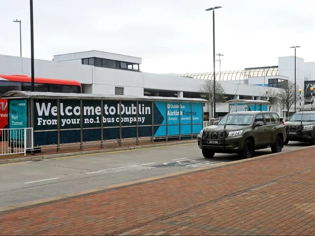 Ireland to lengthen quarantine for partially vaccinated Britons