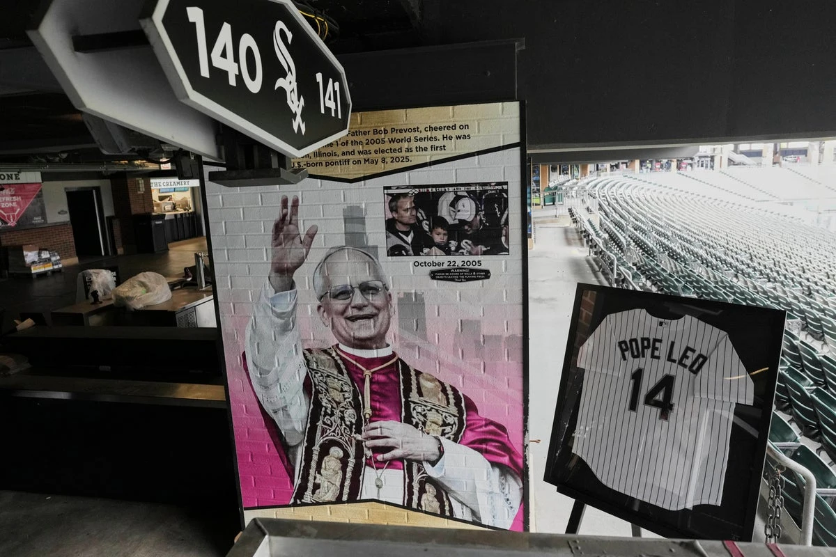 Pope Leo encourages hometown Chicago to make a difference in the world