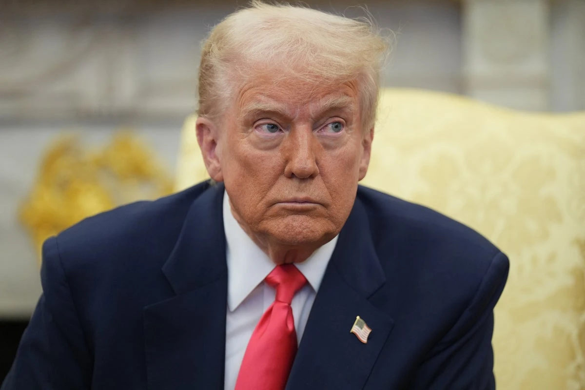 Trump dramatically changes course on tariffs with 90-day pause