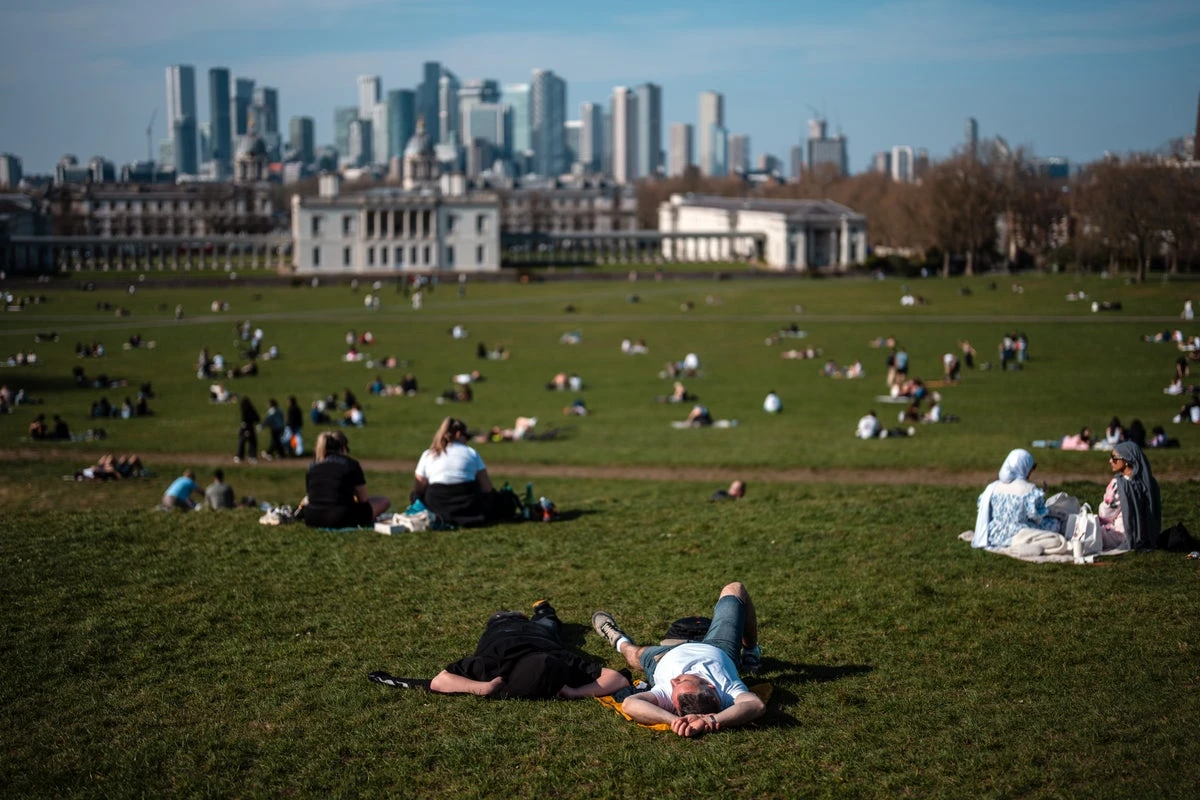 Will there be a heatwave this weekend? Latest UK weather forecast
