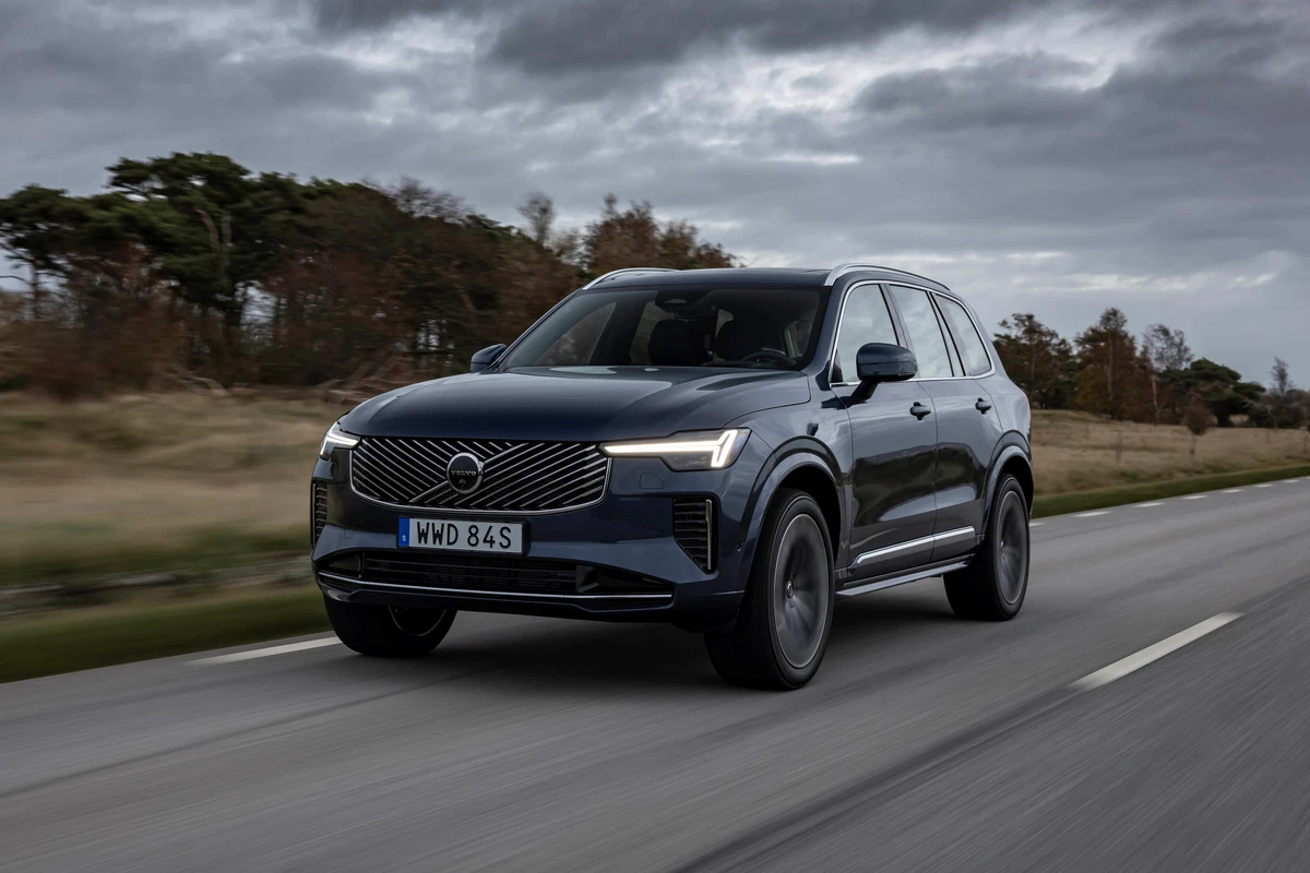Volvo XC90 review: Old timer gets upgraded, but with Temu-style tech