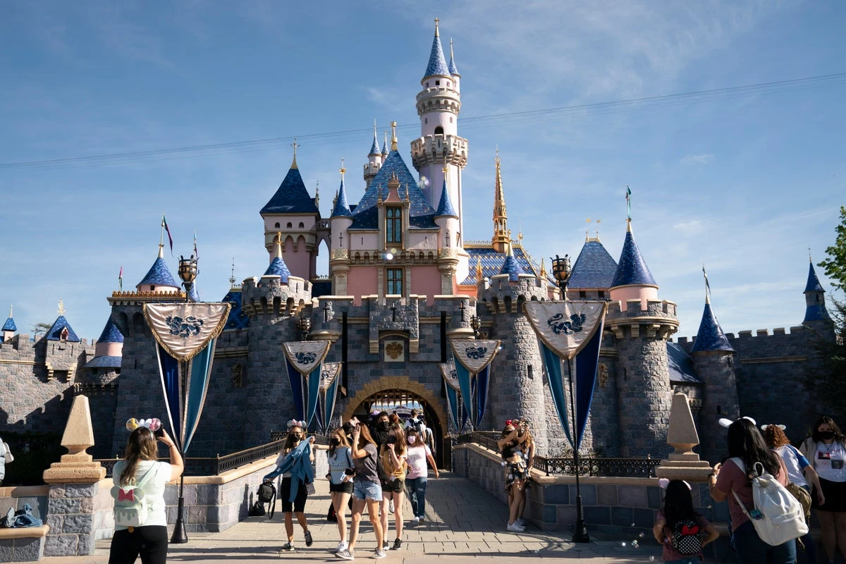 Canadian man arrested for wandering Disneyland completely naked