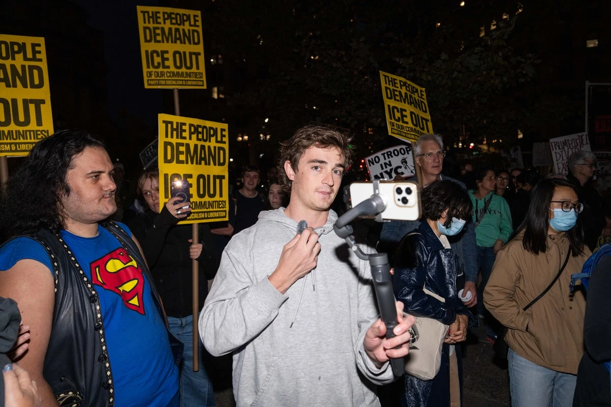 Meet the nonprofit giving free bodyguards to conservative influencers