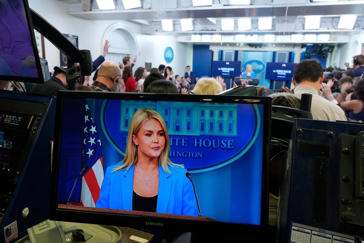 White House hits back at press on military response to LA protest
