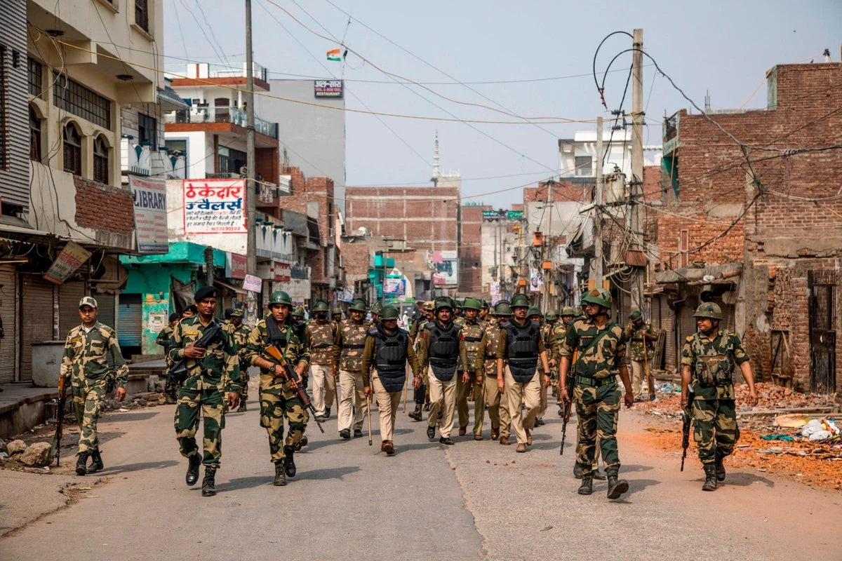 Court acquits 18 men accused of murdering Muslims during Delhi riots