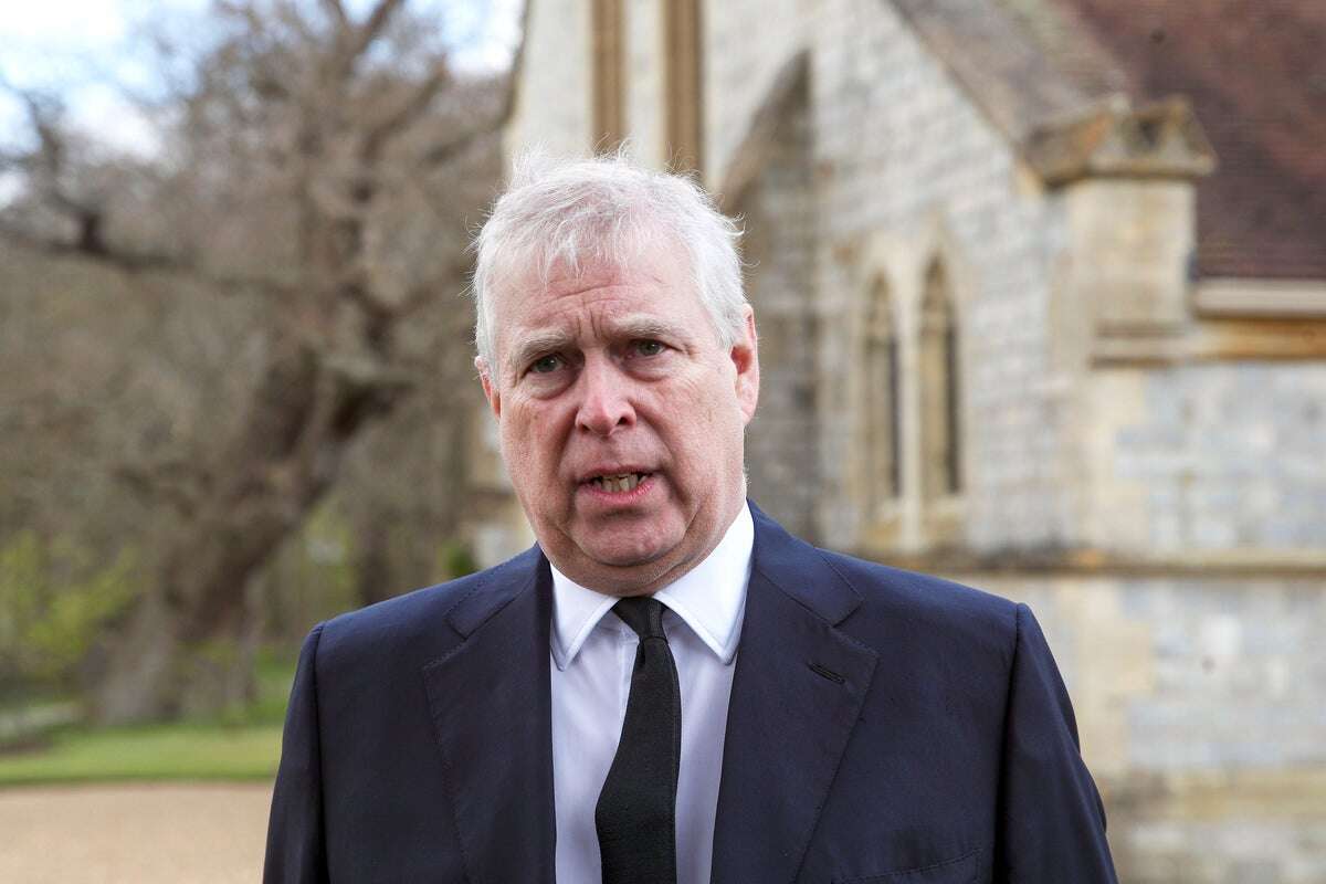 Prince Andrew in touch with Jeffrey Epstein months longer than claimed