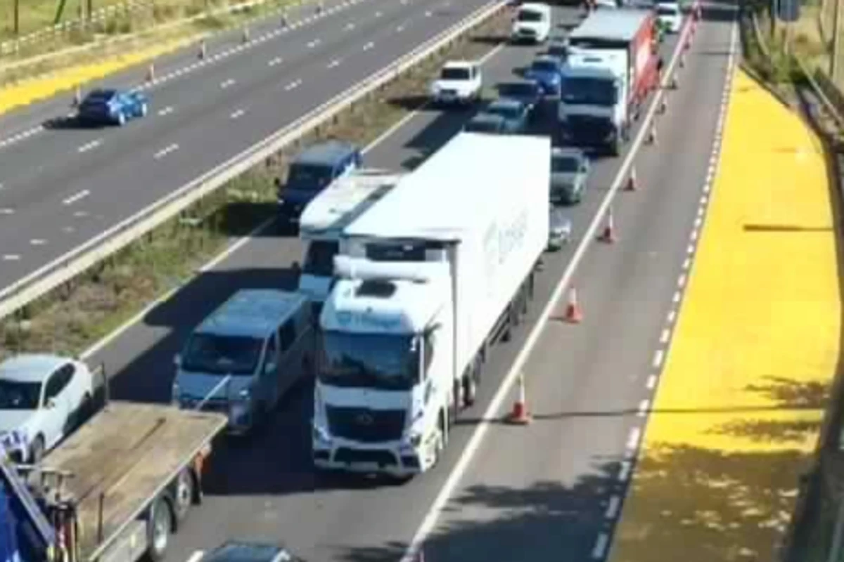Major motorway closed in both directions after police incident